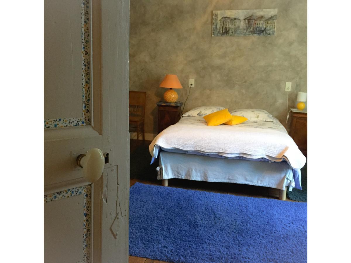 Champagne-et-Fontaine Domaine De Puytirel Bed & Breakfast エクステリア 写真