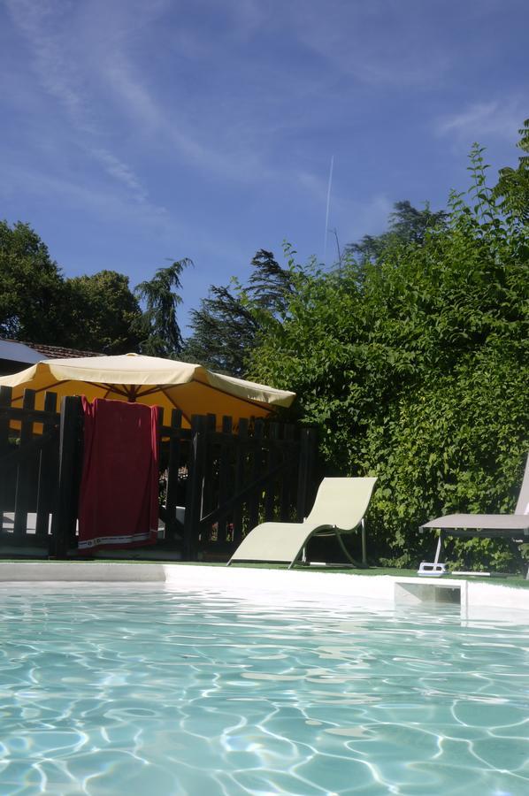 Champagne-et-Fontaine Domaine De Puytirel Bed & Breakfast エクステリア 写真