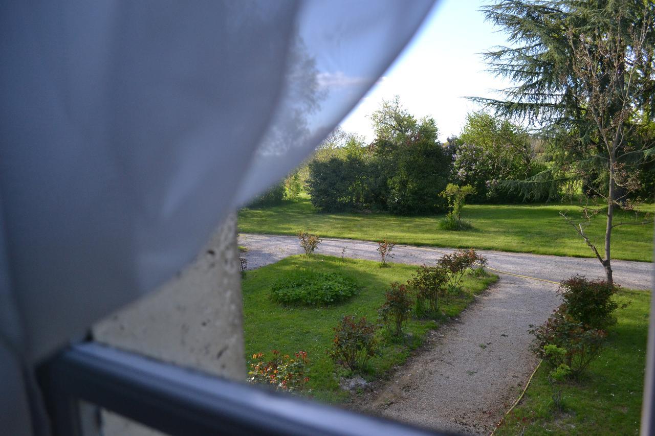 Champagne-et-Fontaine Domaine De Puytirel Bed & Breakfast エクステリア 写真